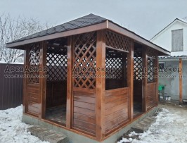 Беседка из дерева под заказ с черепицей