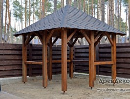 Беседка открытая со столбами