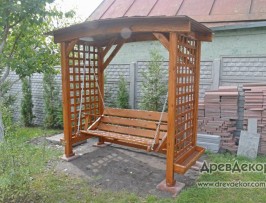 Качеля из дерева